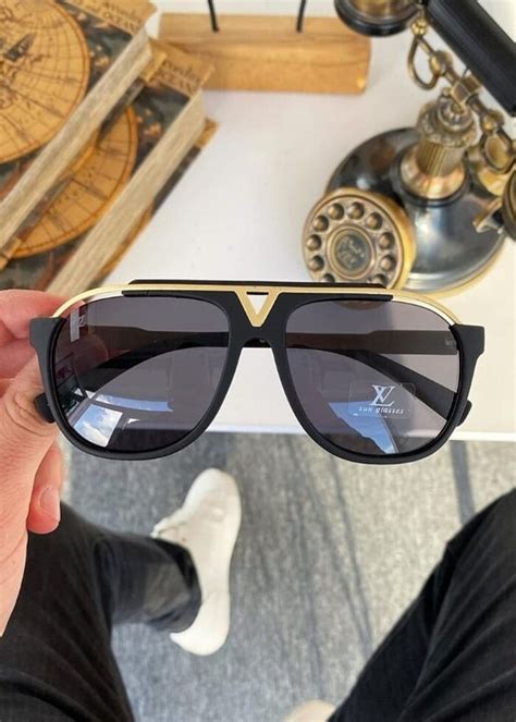 güneş gözlüğü louis vuitton kuşadası|Sunglasses .